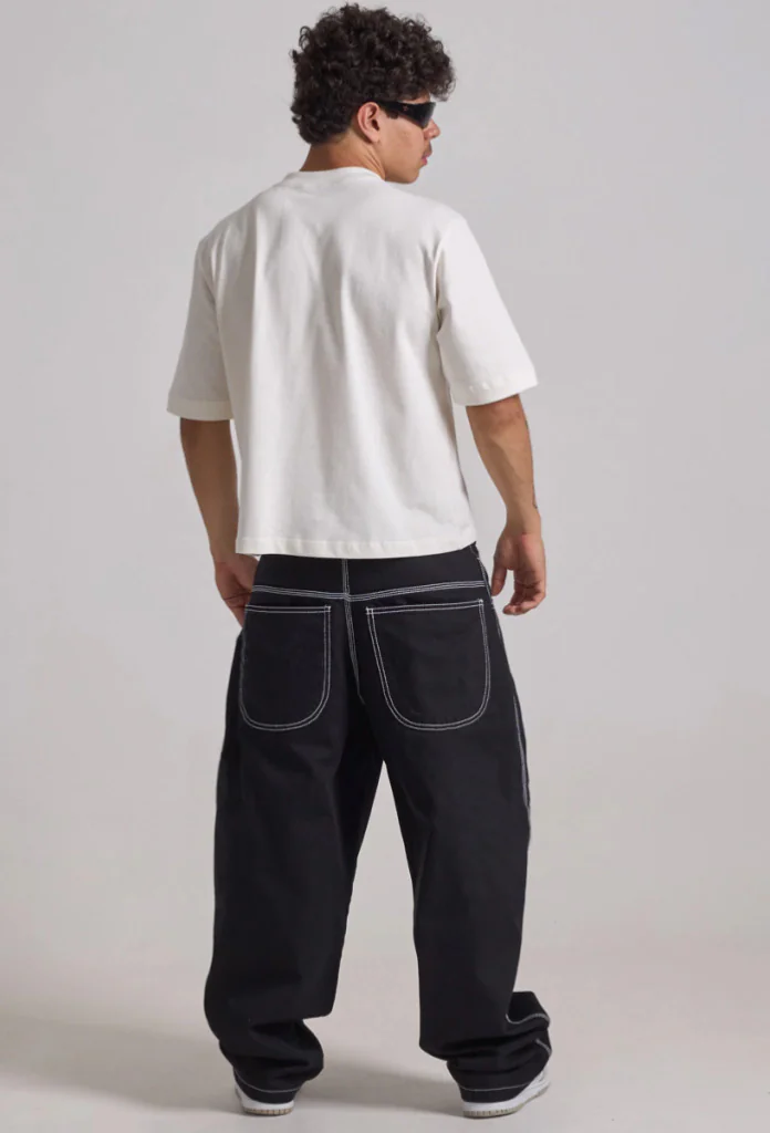 CALÇA SARJA PRETA 3